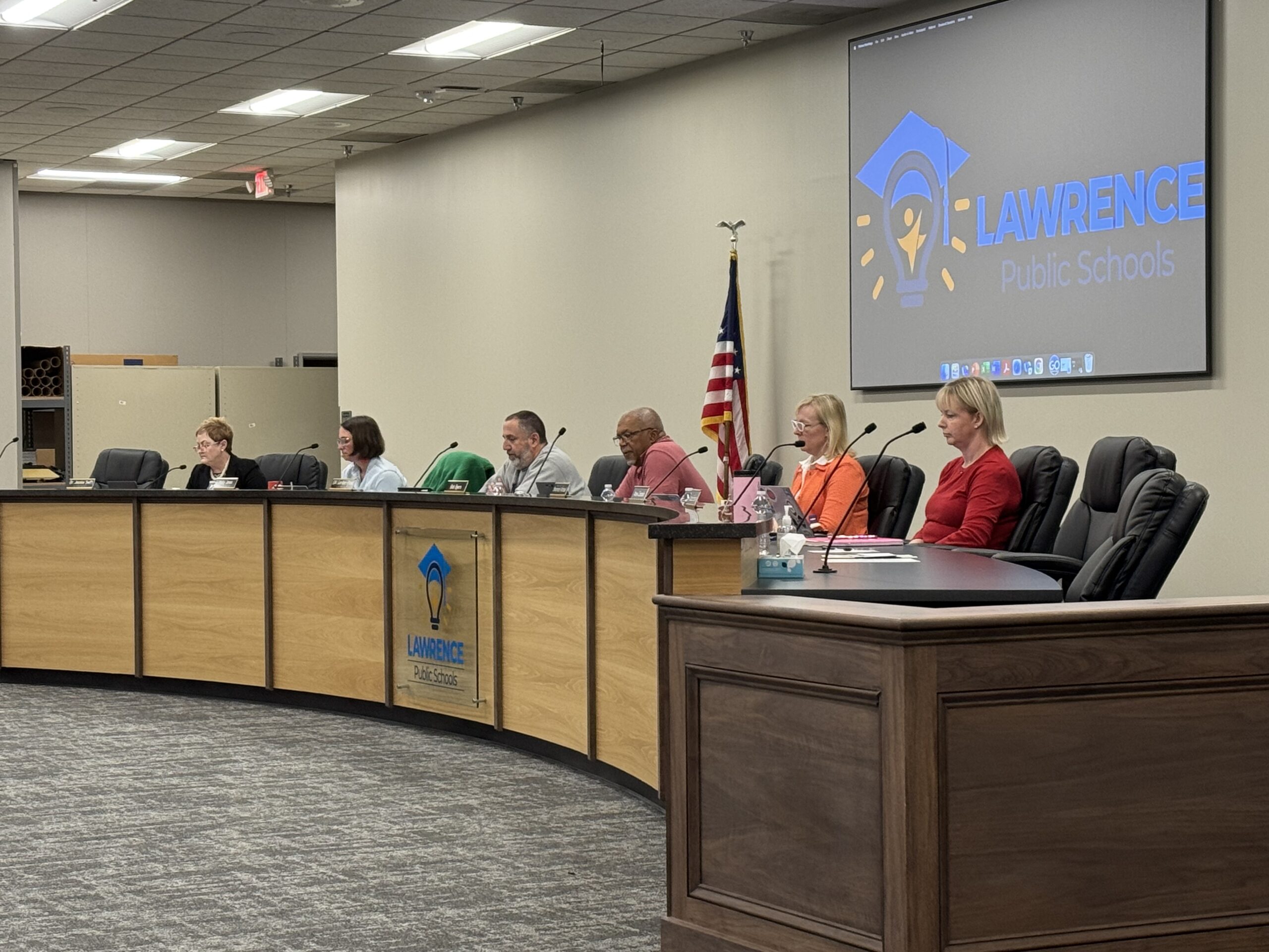 With new MacBooks coming soon, Lawrence school board approves the sale ...